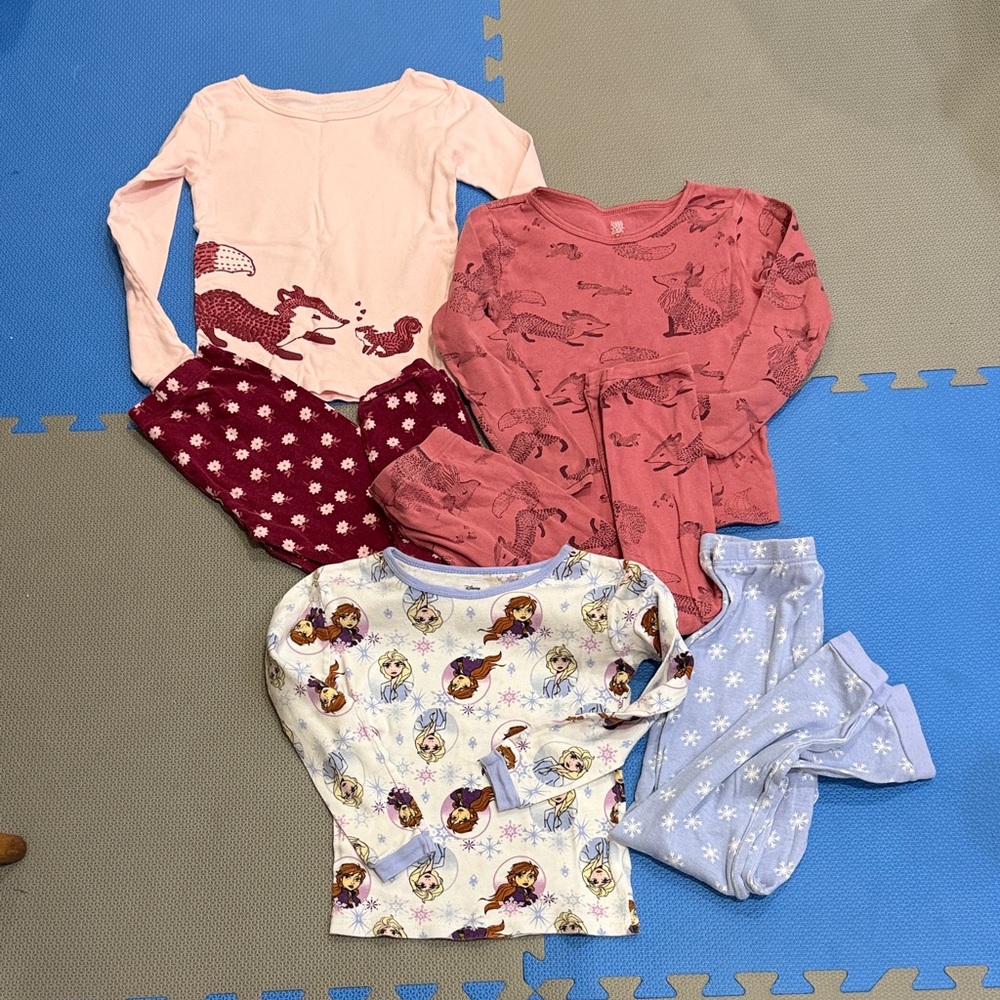 Bundle of girls long sleeve/long pants pajama sets size 7